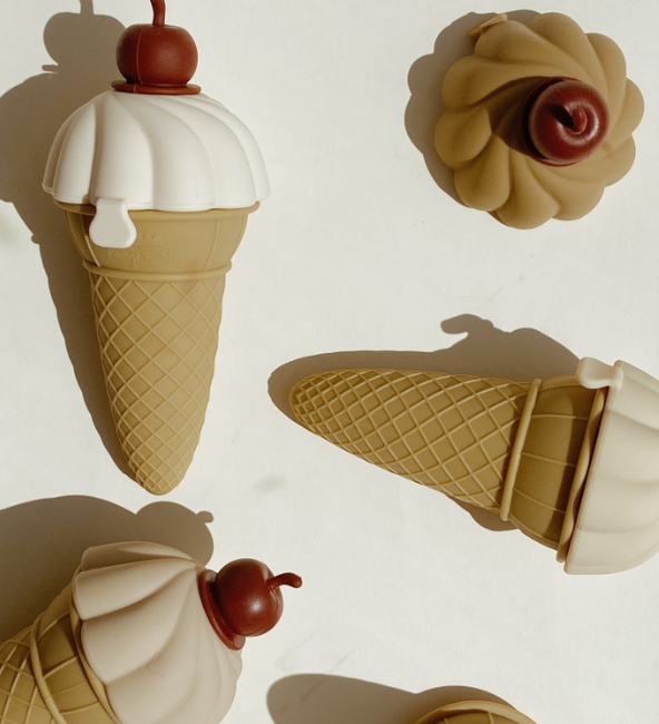 Konges Sløjd  4 Pack Silicone Ice Cream Moulds